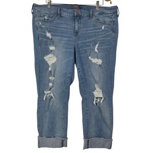 Torrid Crop Boyfriend Jeans Size 18 Distressed Light Wash Denim Plus
